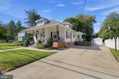 512 E Holly Ave, PITMAN, NJ, 08071-1704 | Card Image