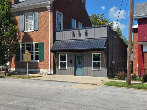 216 S Chiles St, Harrodsburg, KY, 40330-1631 | Card Image
