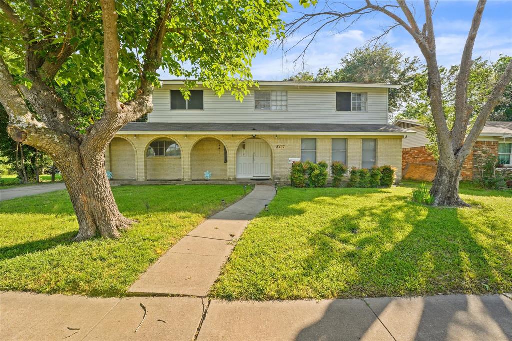 LA Jolla Dr, Garland, TX 75043