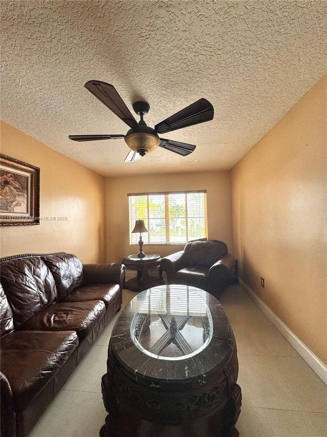 17086 Sw 144 Th Ct, House other with 3 bedrooms, 2 bathrooms and null parking in Miami FL | Image 15
