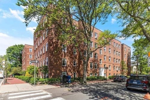 r5e-395 Broadway, Cambridge, MA, 02139-1634 | Card Image