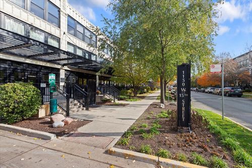 unit-338-1150 W 15th St, Chicago, IL, 60608-3689 | Card Image