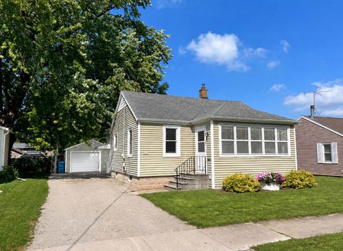 2317 Mt Vernon Street, OSHKOSH, WI, 54901 | Card Image
