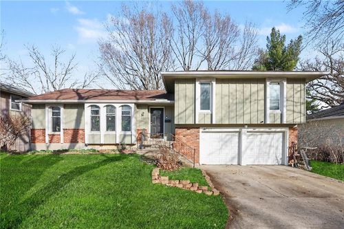 6727 Antioch Rd, Overland Park, KS, 66204-1201 | Card Image