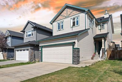 213 Saddlecrest Pl Ne, House detached with 5 bedrooms, 3 bathrooms and 4 parking in Calgary AB | Image 2