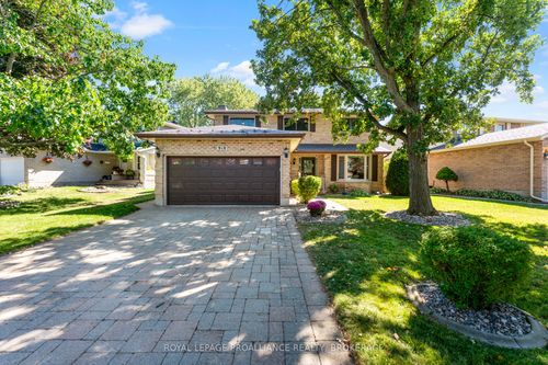 918 Edinborough Cres, Kingston, ON, K7P2C5 | Card Image