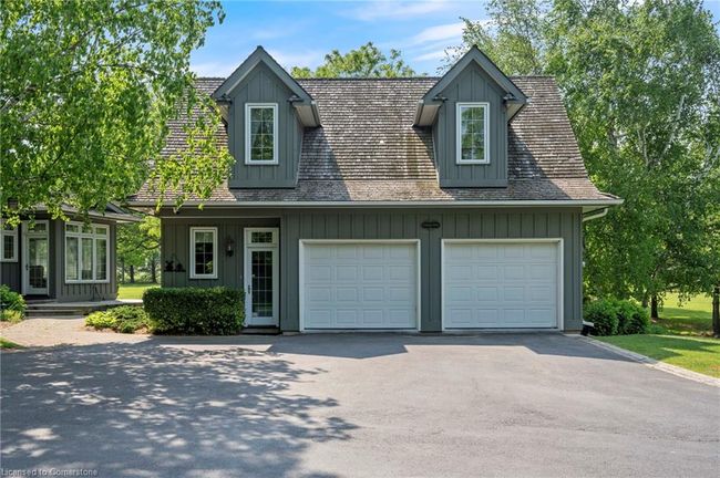 402 Progreston Rd, House other with 2 bedrooms, 4 bathrooms and 14 parking in Carlisle ON | Image 8
