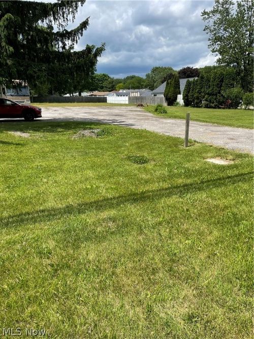 7474 Avon Belden Rd, North Ridgeville, OH, 44039-3766 | Card Image