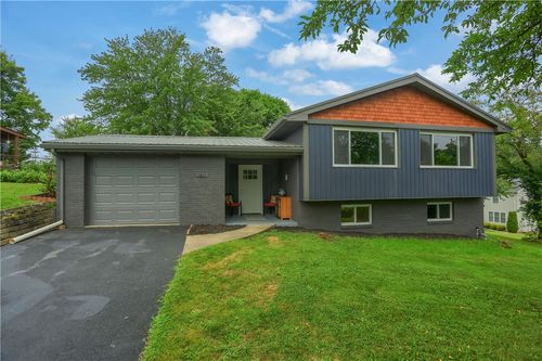 1611 18th Ave, Patterson Heights, PA, 15010-5347 | Card Image