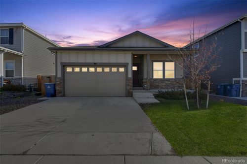 98 Chipeta Way, Lochbuie, CO, 80603 | Card Image