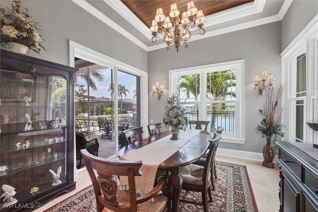 Formal Dining | Image 17