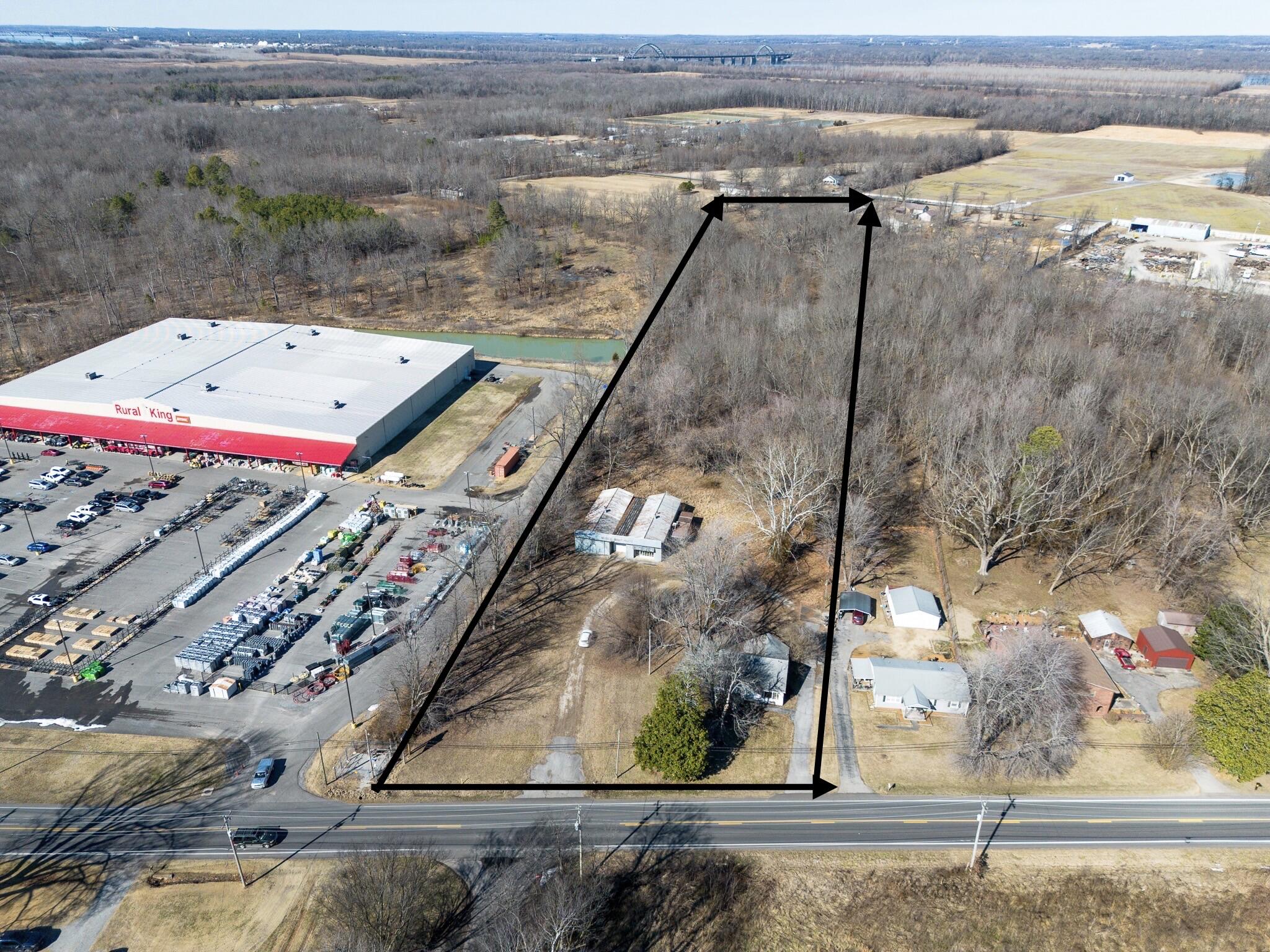 Land in Paducah 2