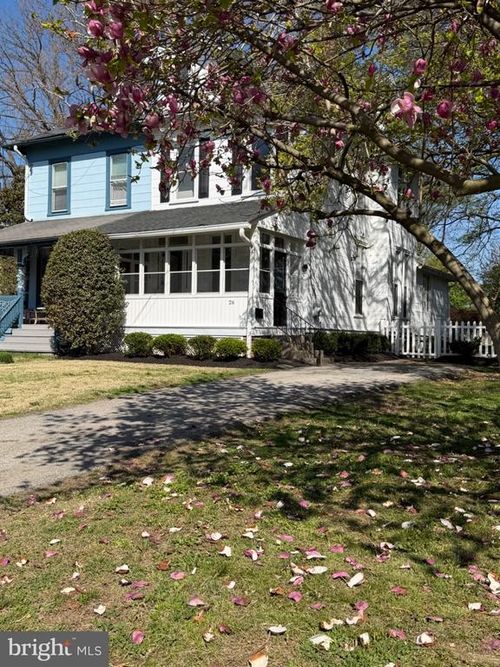 26 S Wyoming Ave, ARDMORE, PA, 19003-1227 | Card Image