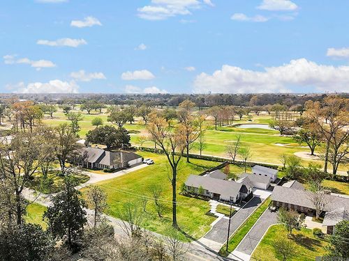 2630 Fairway Dr, Baton Rouge, LA, 70809-1803 | Card Image