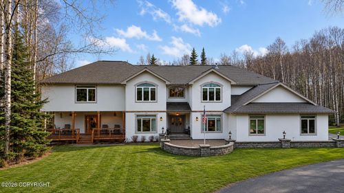 8000 Skyhills Dr, Anchorage, AK, 99502-3989 | Card Image