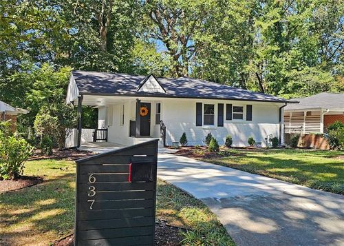 637 Ferris St Sw, Atlanta, GA, 30310-2206 | Card Image