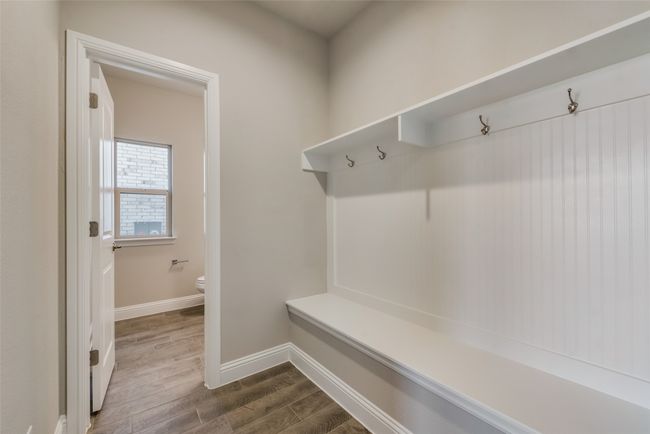 Mudroom wood-style floors | Image 10
