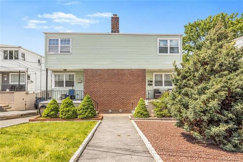 1-37 Troy Ln, Yonkers, NY, 10701-5944 | Card Image