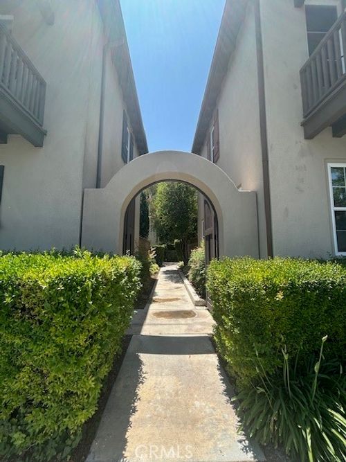 26903 Monterey Ave, Valencia, CA, 91355-4964 | Card Image