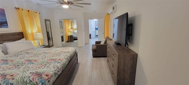 1 - 2231 Sw 17 Th Ter, House other with 5 bedrooms, 4 bathrooms and null parking in Miami FL | Image 17
