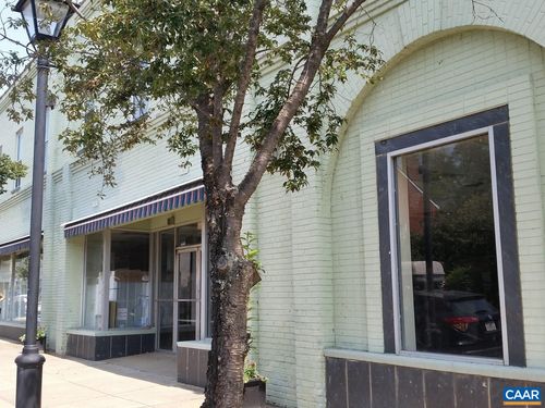 475 Valley St, SCOTTSVILLE, VA, 24590-4969 | Card Image