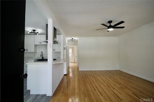 4687 Monroe Ave, San Diego, CA, 92115-3122 | Card Image