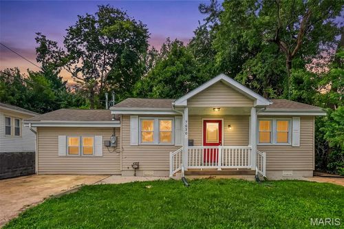 7030 Canterbury Ave, Saint Louis, MO, 63143-3406 | Card Image