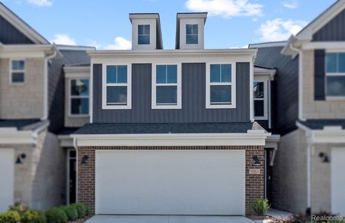 1512 Arcadia Dr, Milford, MI, 48381-4833 | Card Image