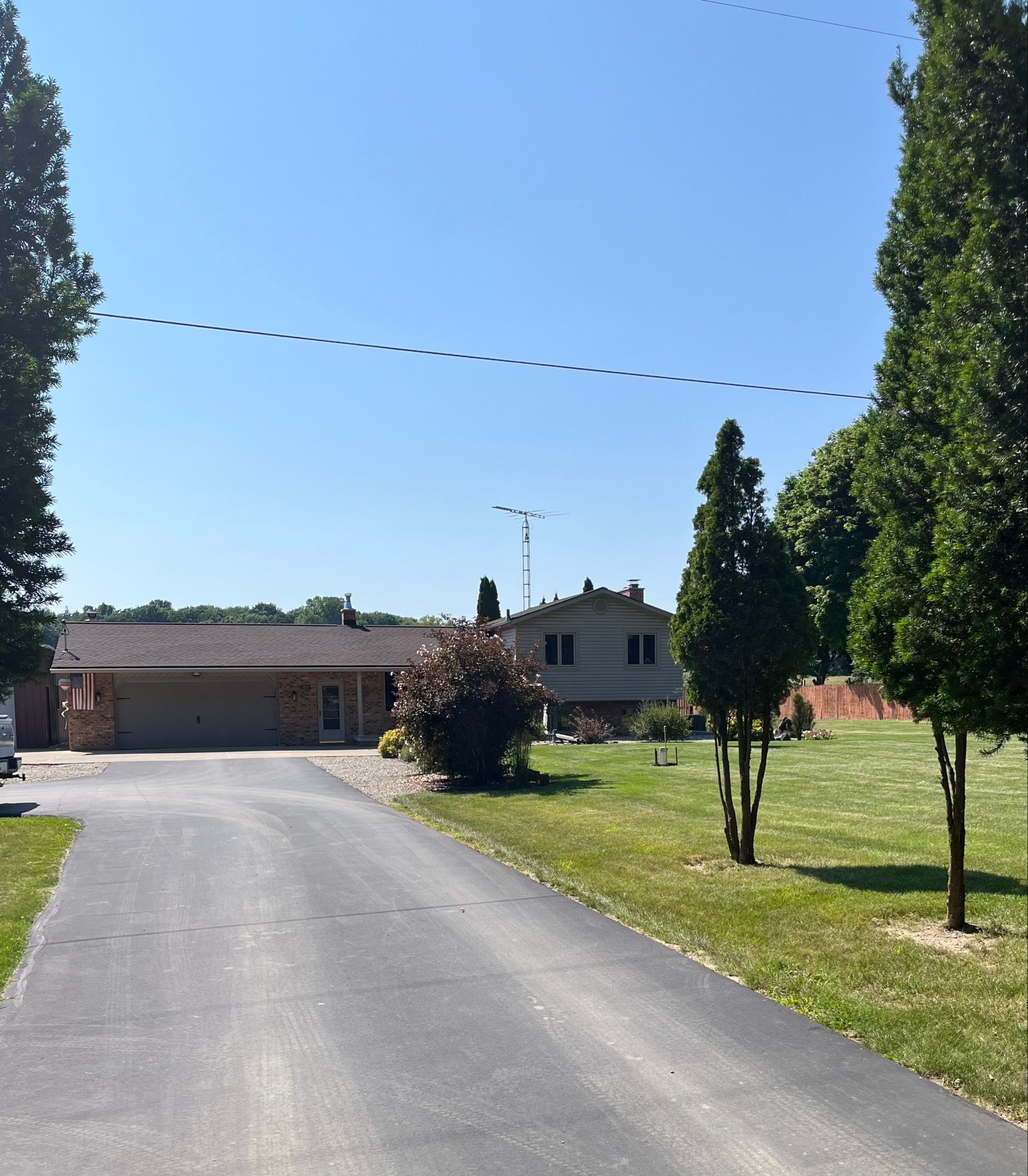Thomas Rd, Oxford, MI 48371