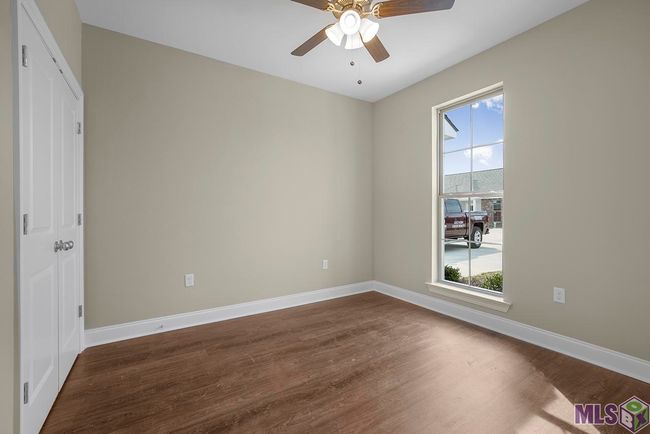 APT-5B - 33260 La Highway 16, Townhouse with 2 bedrooms, 2 bathrooms and 2 parking in Denham Springs LA | Image 9