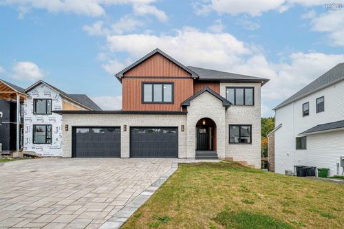 89 Cairnstone Lane, House with 5 bedrooms, 6 bathrooms and 2 parking in Bedford NS | Card Image