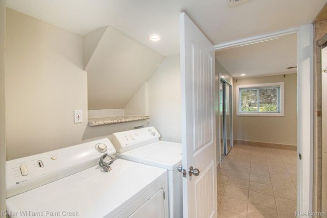 7374 Woodridge Rd, House other with 4 bedrooms, 2 bathrooms and null parking in West Bloomfield MI | Image 16