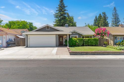 2804 March Ct, Modesto, CA, 95358-6614 | Card Image