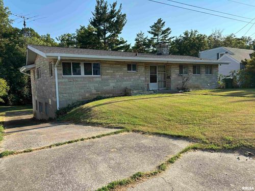 504 S Green St, Anna, IL, 62906-1104 | Card Image