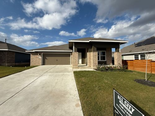 290 Gresham, Kyle, TX, 78640-3878 | Card Image