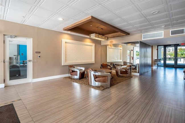 APT-1906 - 3675 N Country Club Dr, Condo with 2 bedrooms, 2 bathrooms and null parking in Aventura FL | Image 45