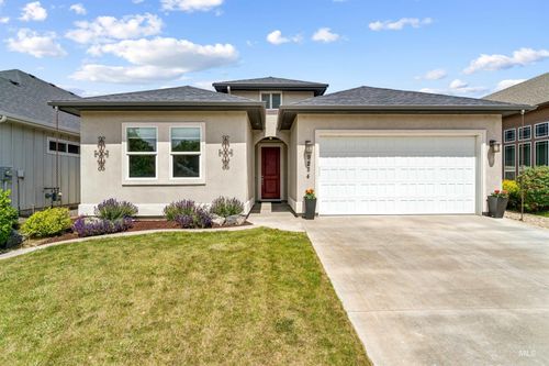 9284 W Tillamook Dr., Boise, ID, 83709-6153 | Card Image