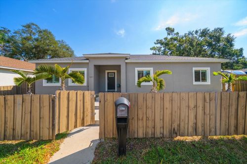 560 Clearwater Largo Rd S, LARGO, FL, 33770-3241 | Card Image