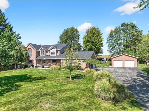 496 Fairlane Blvd, New Galilee, PA, 16141-2302 | Card Image