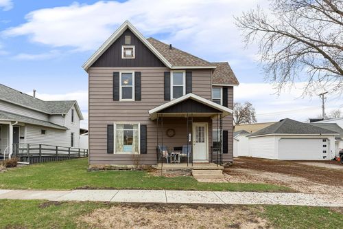 144 E Rose St, Owatonna, MN, 55060-2424 | Card Image