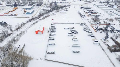 {{alt}} | Card Image