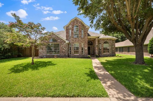 2324 Compton Dr, Plano, TX, 75025-2467 | Card Image