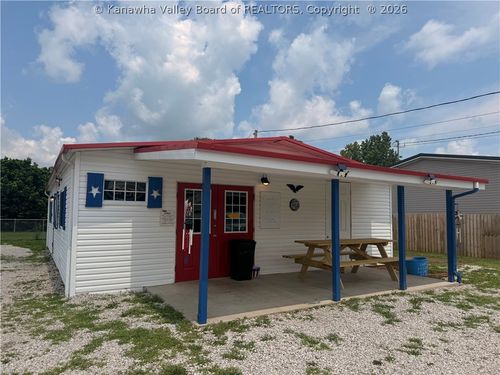 1342 Evansview Rd, Evans, WV, 25241-8021 | Card Image