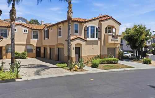f-30451 Pelican Bay, Murrieta, CA, 92563-7841 | Card Image