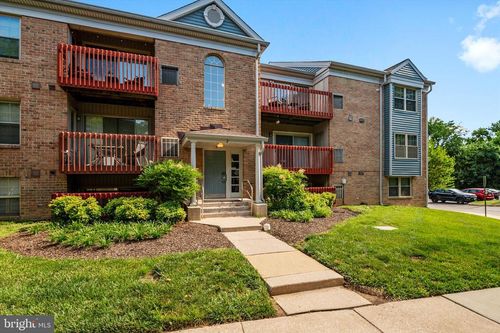 304-2 Banyan Wood Ct, ESSEX, MD, 21221-7351 | Card Image