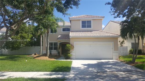 897-897 Briar Ridge Rd, Weston, FL, 33327-1705 | Card Image