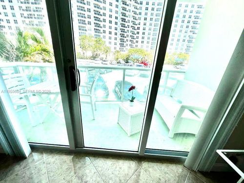 2c-3801 S Ocean Dr, Hollywood, FL, 33019-2902 | Card Image