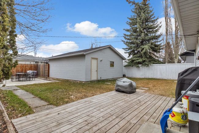 284 Acadia Drive Se, House other with 4 bedrooms, 2 bathrooms and 4 parking in Calgary AB | Image 34