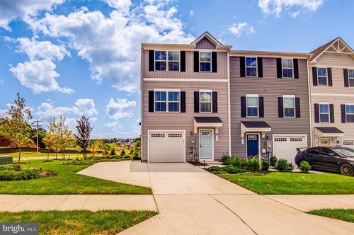 110 Sophie St, STRASBURG, VA, 22657-4384 | Card Image