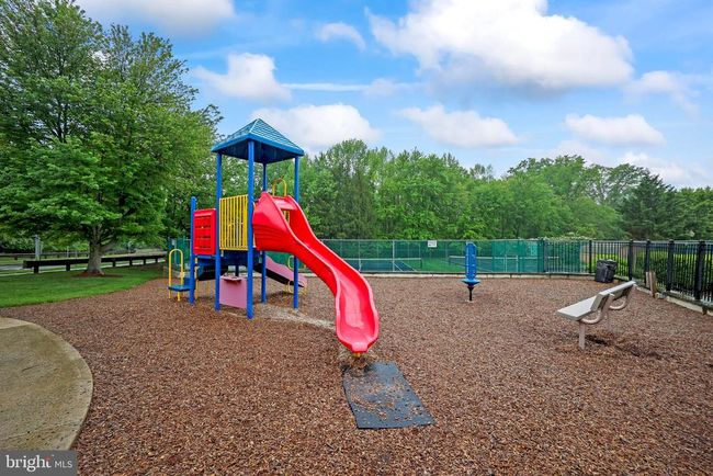 18 Navesink Dr, House other with 4 bedrooms, 3 bathrooms and null parking in Pennington NJ | Image 47